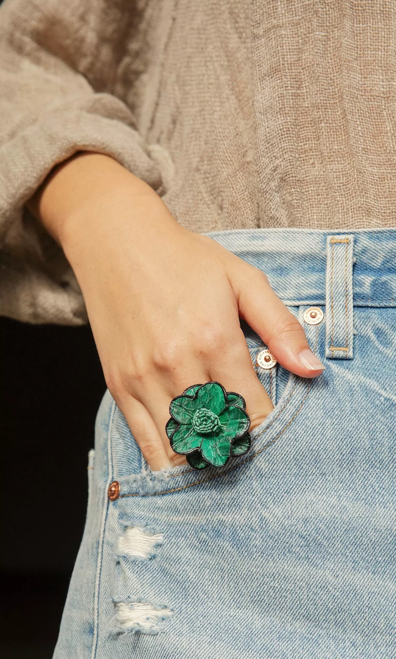 Plümo Daisy Leather Ring^Women Accessories